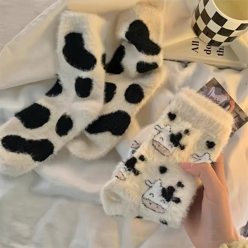 2 Pairs Cute Cow Spots Print Socks