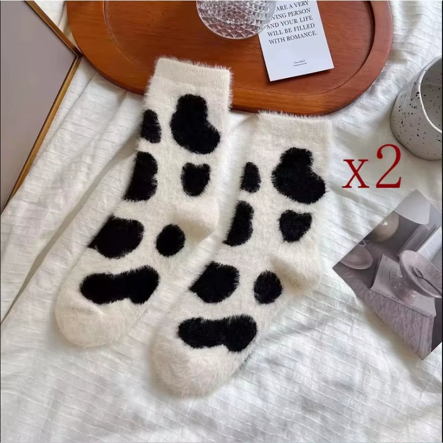 2 Pairs Cute Cow Spots Print Socks