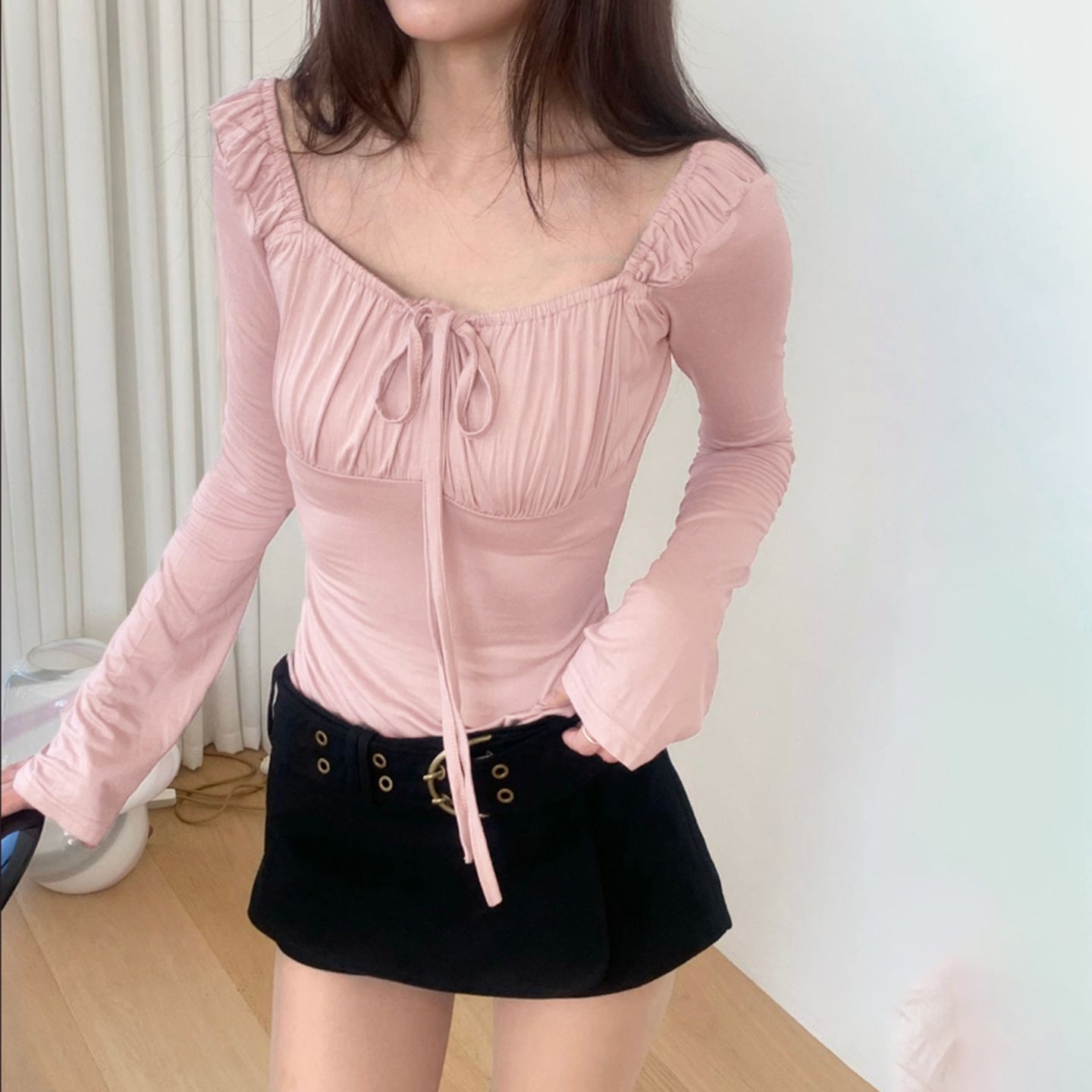 Pink square collar lace up top eprolo