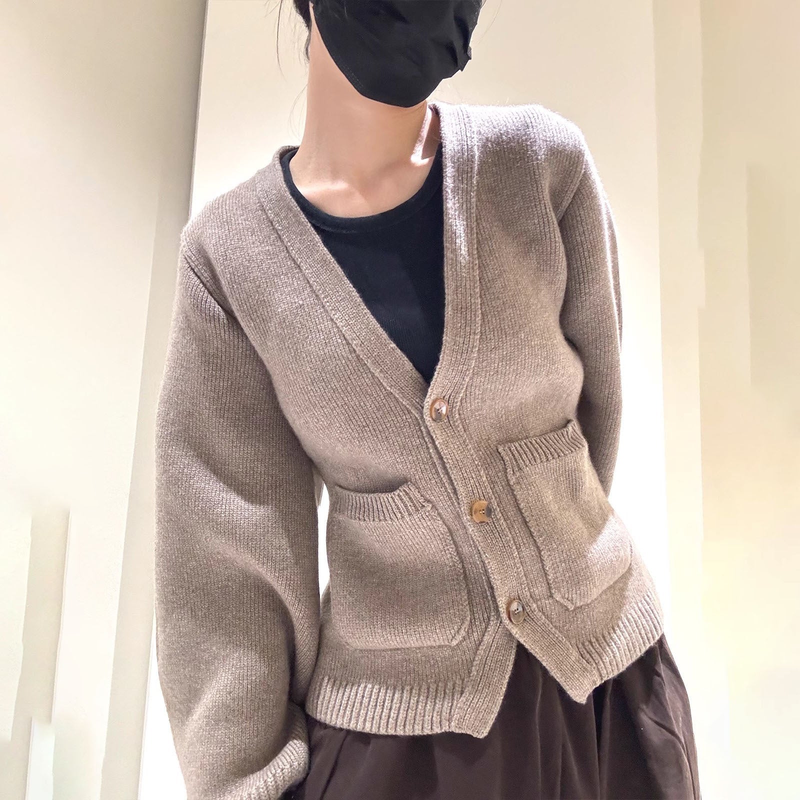 V-neck Cardigan eprolo